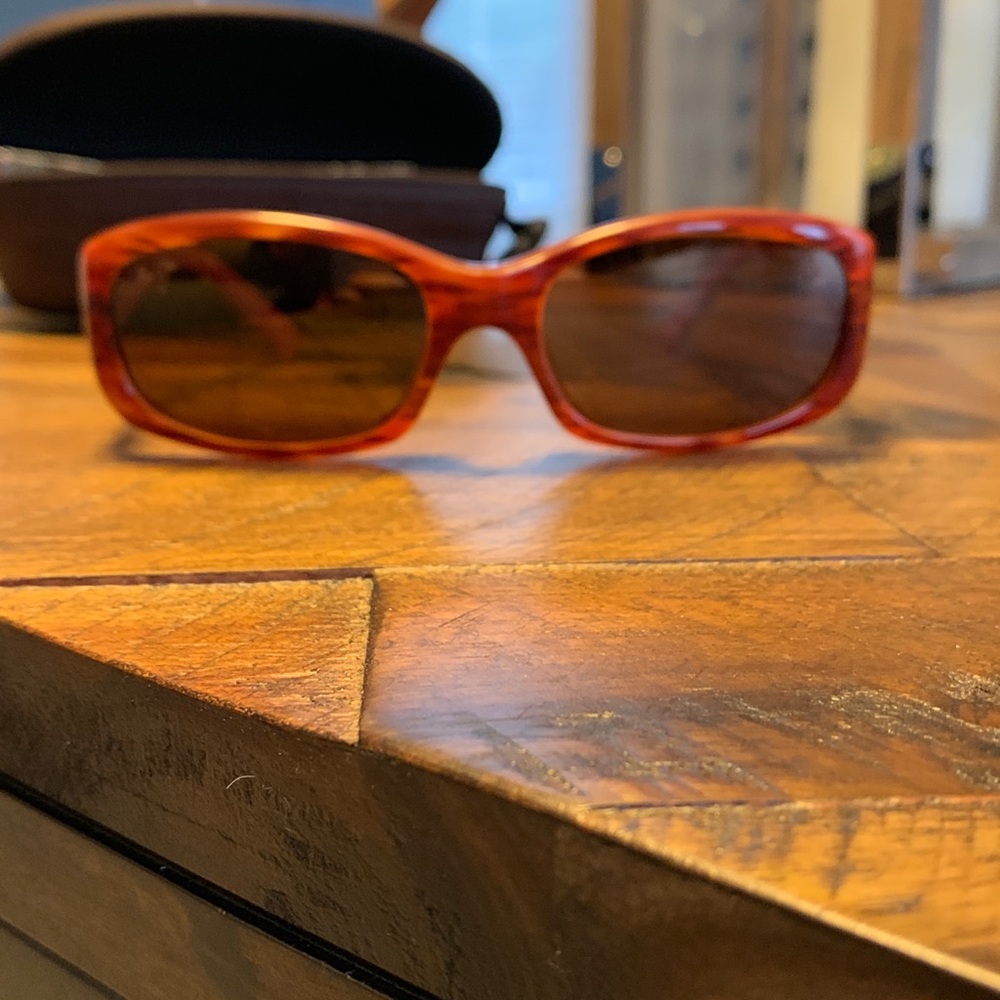 Maui Jim Women’s Auburn punchbowl sunglasses NWOT